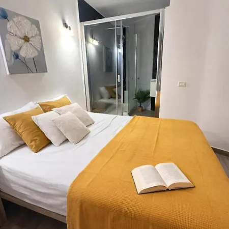 Party Coast For Young Travelers * Плая-де-лас-Америкас