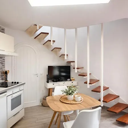 Party Coast For Young Travelers * Плая-де-лас-Америкас