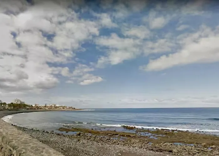 Party Coast For Young Travelers * Playa de las Americas (Tenerife)