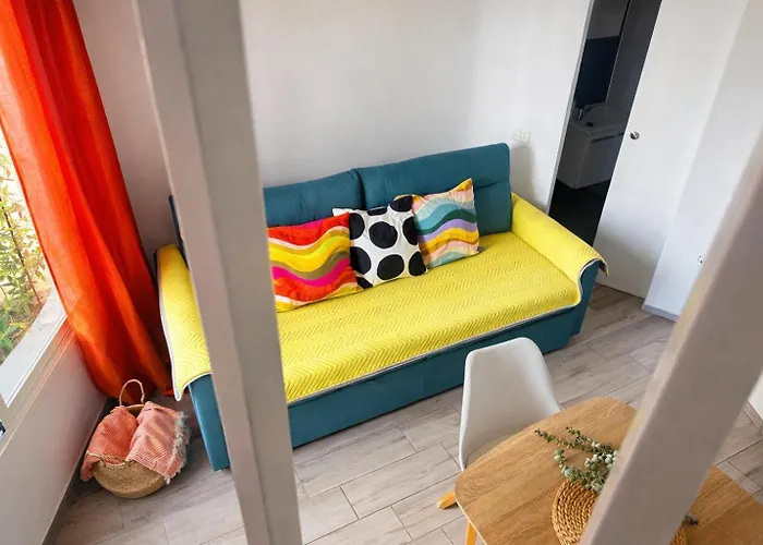 Apartment Party Coast For Young Travelers *